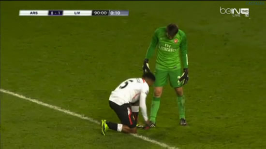 Daniel Sturridge ties Arsenal goalkeeper’s shoe near the end of Liverpool’s FA Cup loss