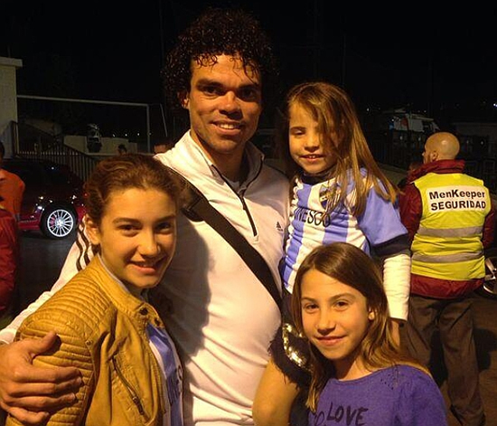 Duda's wife leaps to Pepe's defence