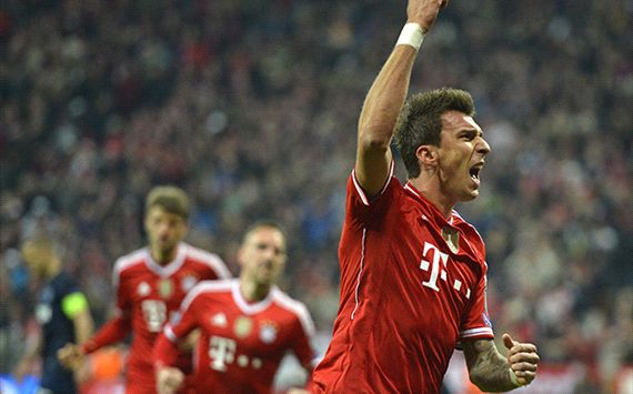 Bayern Munich 3-1 Manchester United (Agg 4-2): Evra wonderstrike not enough as Red Devils crash out