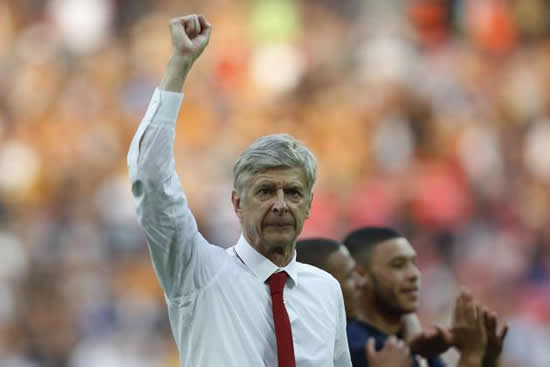 Arsenal Transfer News: Arsene Wenger Told He Can Break Mesut Ozil Record Fee