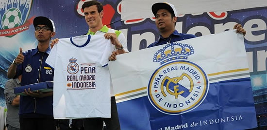 The Welshman goes on a promotional tour in Indonesia - Bale: 