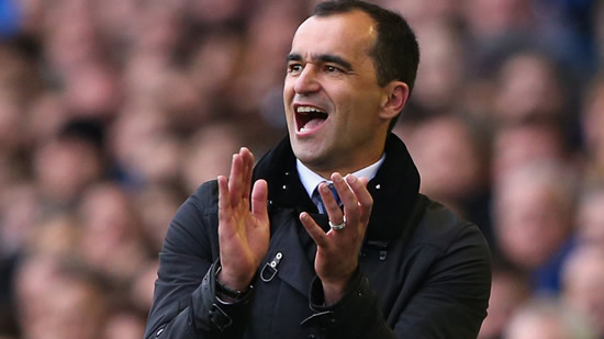 Everton manager Roberto Martinez signs new five-year contract