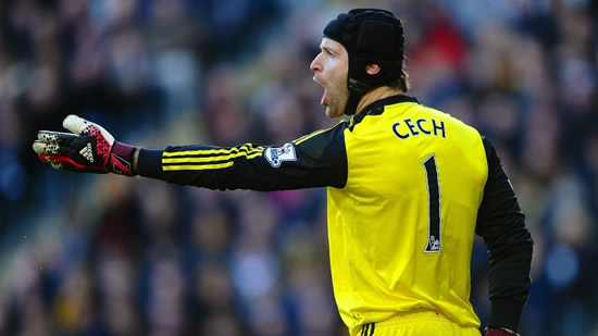 Cech happy to remain at Stamford Bridge