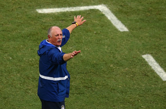 Brazil manager and captain pose with 'lucky' Argentina flag