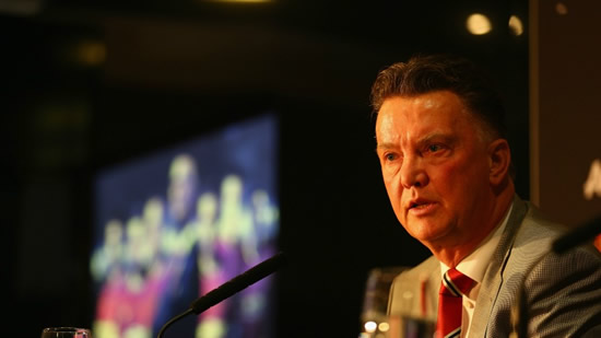 Van Gaal gives youth a chance