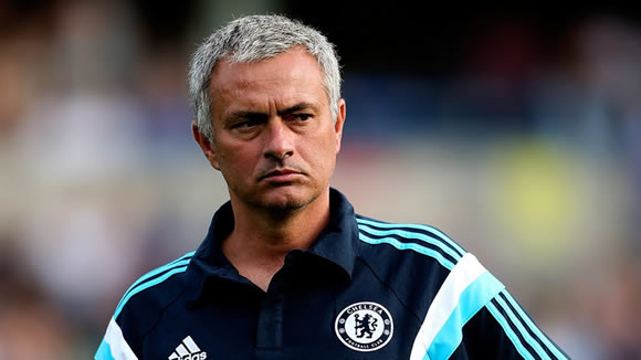 Jose Mourinho criticises referee as Chelsea lose in Bremen