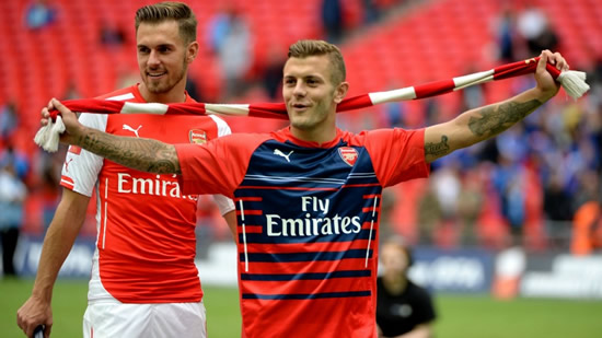Wilshere must ignore his critics, says Wenger