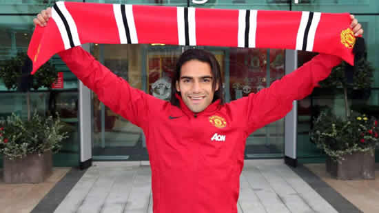 Manchester United deny rumors that Falcao has lied about his age