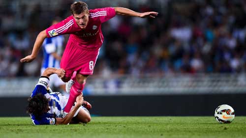 Lahm indifferent to Kroos departure