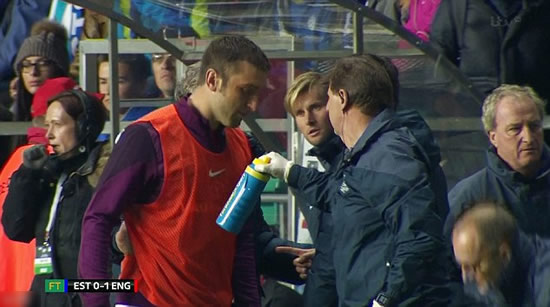 England boss Hodgson denies he was about to sub Rooney before free-kick goal, pictures suggest otherwise