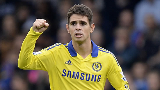 Mourinho praises Oscar's 'evolution'