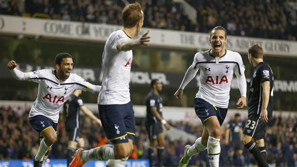 Roberto Soldado scores: Arsenal legend delighted, apocalypse predicted