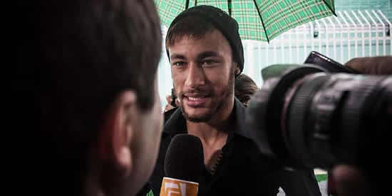Neymar backs foundation to help underprivileged kids
