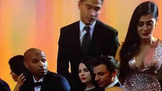 Henry pinned his eyes on sexy beauty