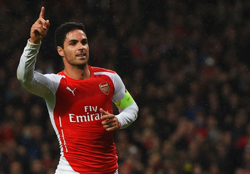 Arteta and Debuchy ruled out for three months