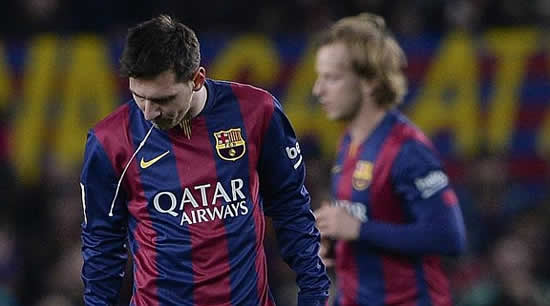 Messi loses his lunch again