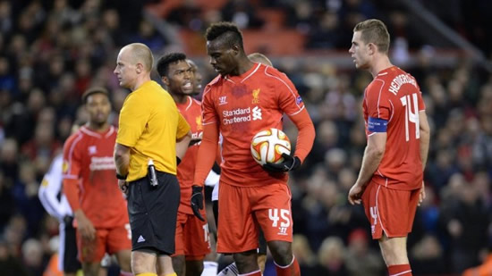 Gerrard criticises Balotelli