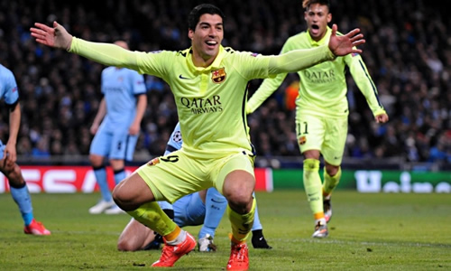 Luis Suarez denies trying to bite Manchester City’s Martin Demichelis