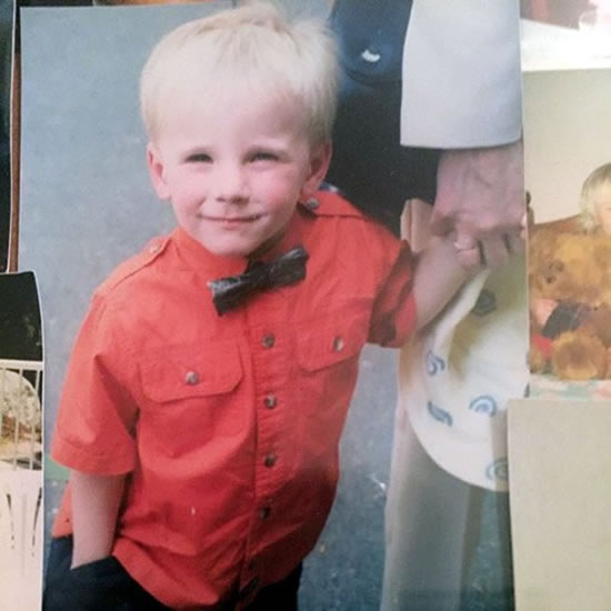Man Utd star posts childhood snap on Throwback Thursday