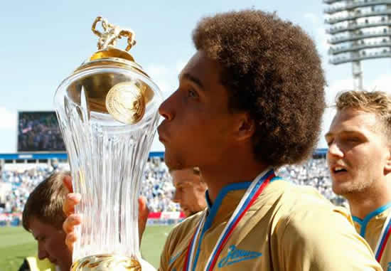 Juventus talks are ongoing, says Witsel