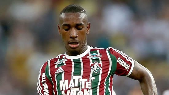Barcelona considering Fluminense duo