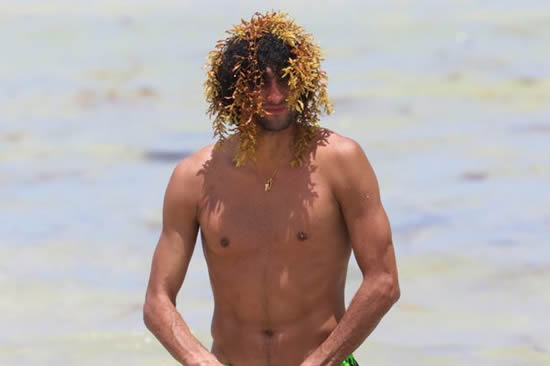 Man United’s Marouane Fellaini ends up with seaweed hair after jet-skiing in Miami
