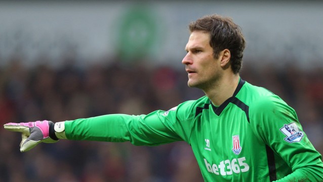 Villa's Begovic bid rejected
