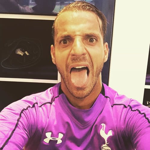 Tottenham striker shares terrifying selfie after training