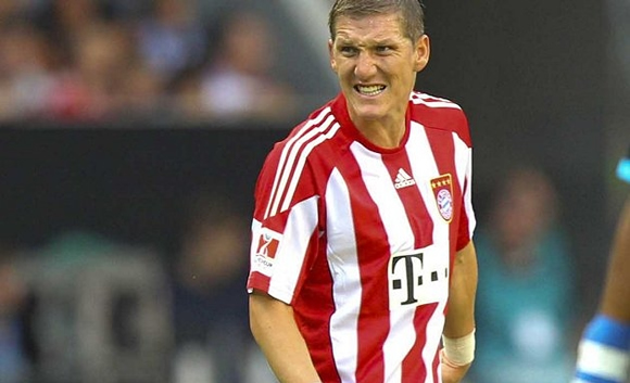 Bayern Munich WILL miss Man Utd signing Schweinsteiger