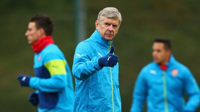 Wenger wary of Everton