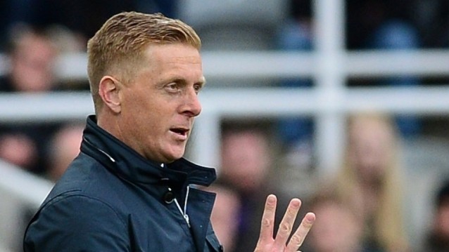 Vickers snapped up by Swansea