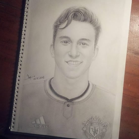 New Man Utd signing admires incredible fan artwork