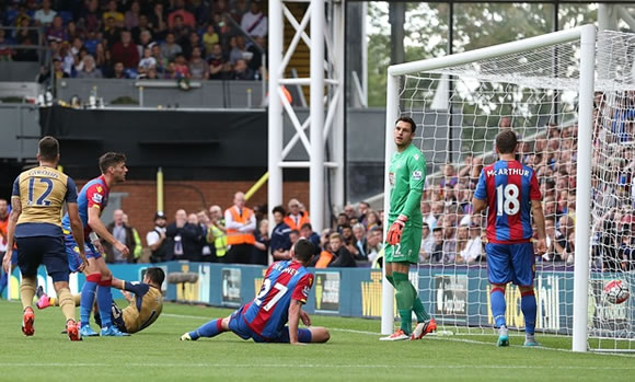 Crystal Palace 1 - 2 Arsenal : Giroud volley helps Arsenal to win