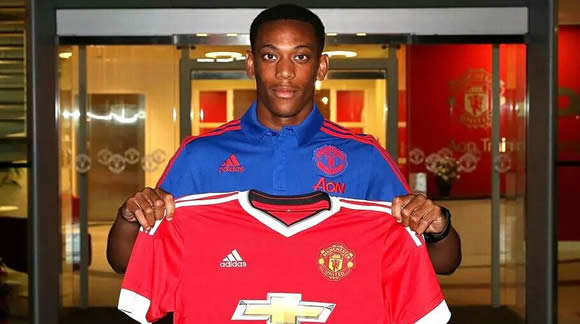 Man United's Van Gaal says Martial's transfer fee 'ridiculous'