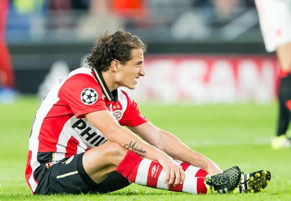 Guardado faces fitness race for CONCACAF Cup after ankle injury