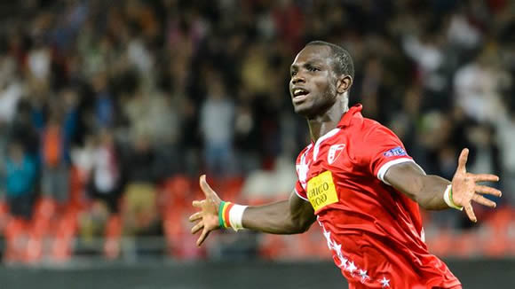Chelsea and Arsenal leading race for Moussa Konate