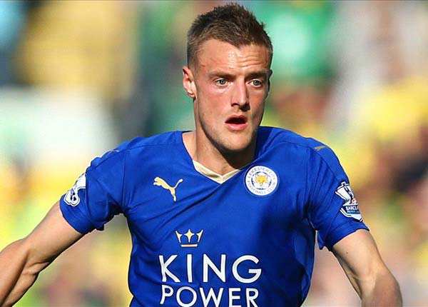 Norwich City 1-2 Leicester City: Vardy on target again for Foxes