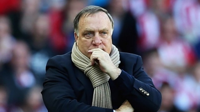 Advocaat quits Sunderland post