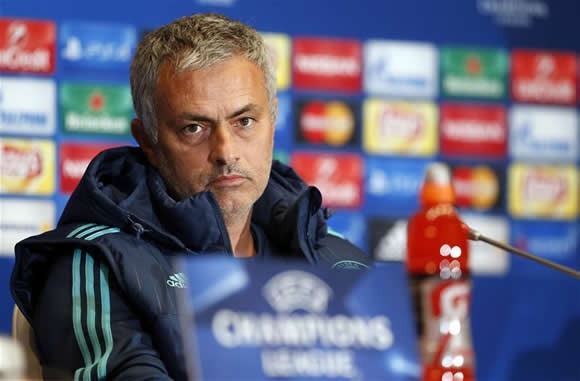 Ancelotti shares his thoughts on Mourinho’s job security at Chelsea