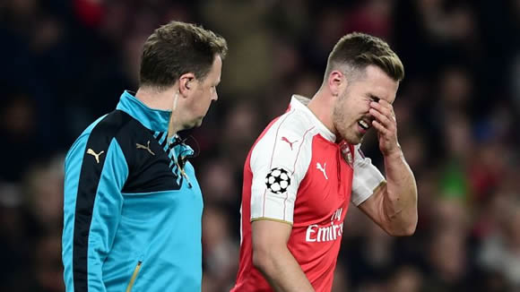 Arsenal's Aaron Ramsey out for up to a month with hamstring injury - Wenger