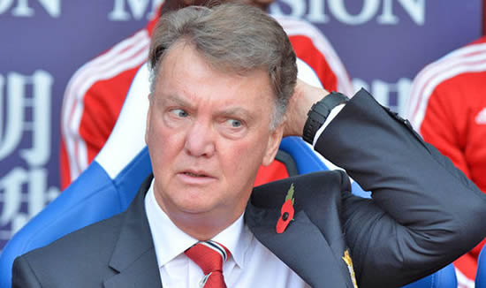 Man Utd legend blasts Louis van Gaal's 'robots' ahead of crunch Champions League tie