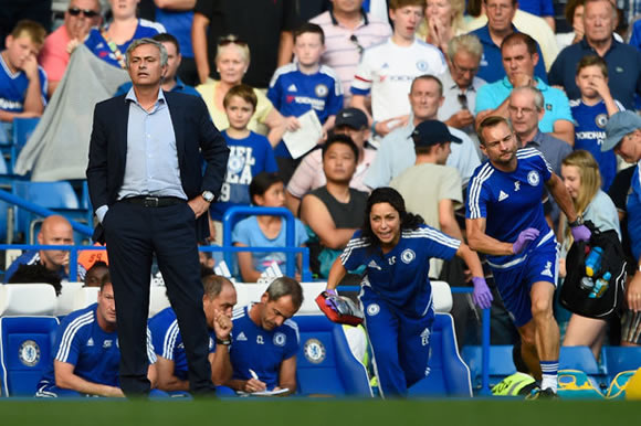 Jose Mourinho will be sacked if Chelsea fans turn against him