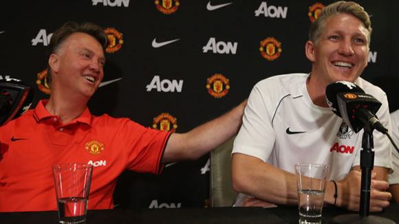 'Louis van Gaal will succeed at United' says Bastian Schweinsteiger