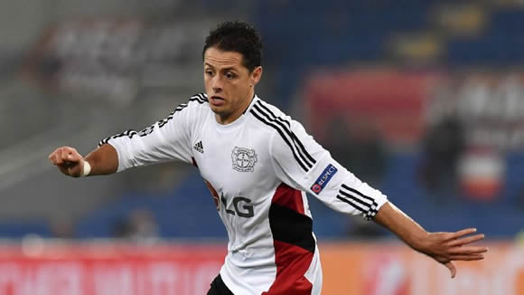 Javier Hernandez not contacted by Chelsea over possible transfer