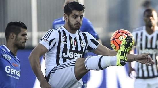 Alvaro Morata signs Juventus contract extension until 2020