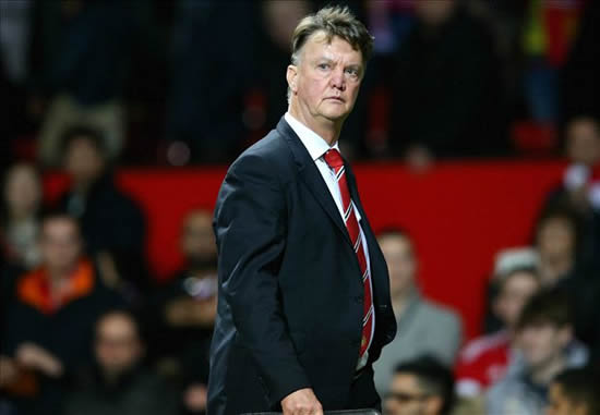 Van Gaal fears Man Utd sack as Mourinho looms large