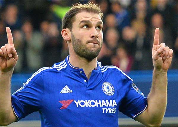 Chelsea 3-1 Sunderland: Blues win as fans protest Mourinho sacking