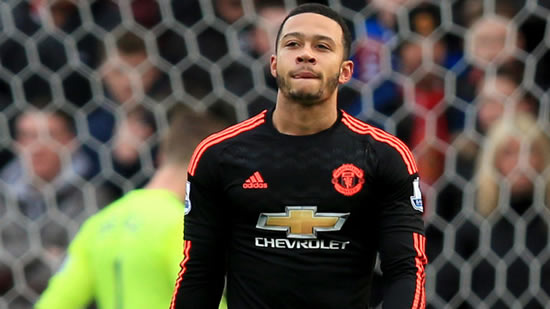 Man Utd fans and board could turn on Louis van Gaal, says Thierry Henry