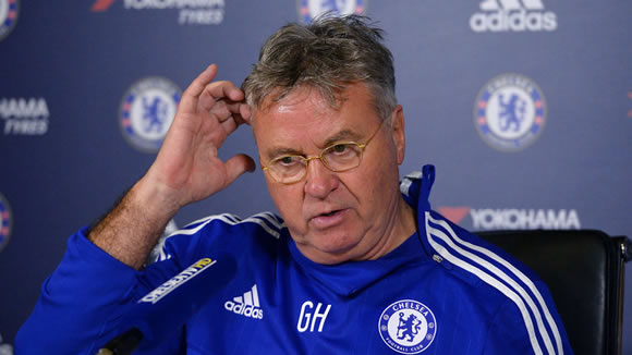 Chelsea boss Guus Hiddink wants to see more leaders