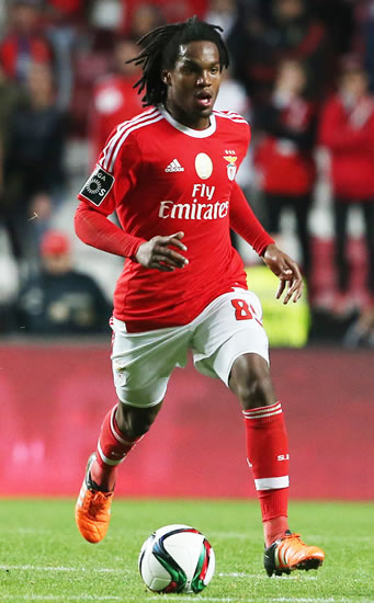 Man United News: Van Gaal plots £117.8m double swoop, Liverpool hijack deal for wonderkid